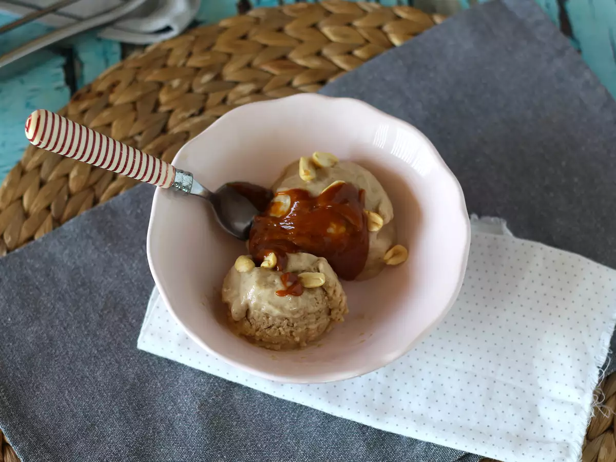 Banana nice cream: vegan banana ice cream, no ice cream maker needed - photo 5