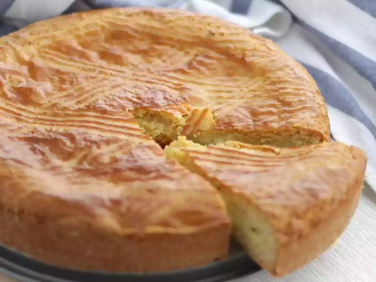 Basque cake, a southwestern french dessert - photo 4