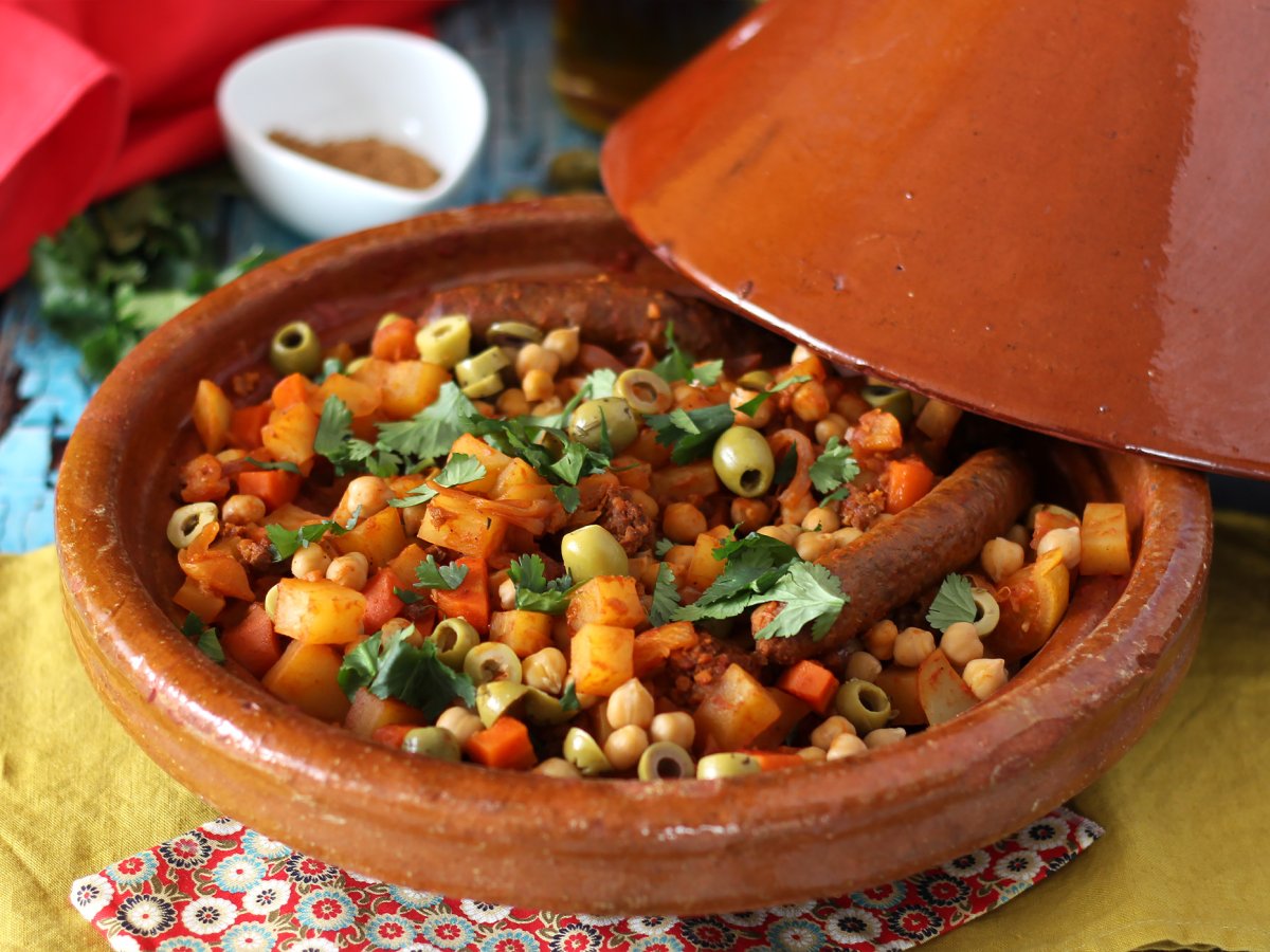 Beef and vegetables tagine - photo 2