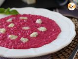 Beet and gorgonzola risotto: an explosion of color and intense flavors, photo 1