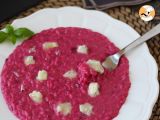 Beet and gorgonzola risotto: an explosion of color and intense flavors, photo 3