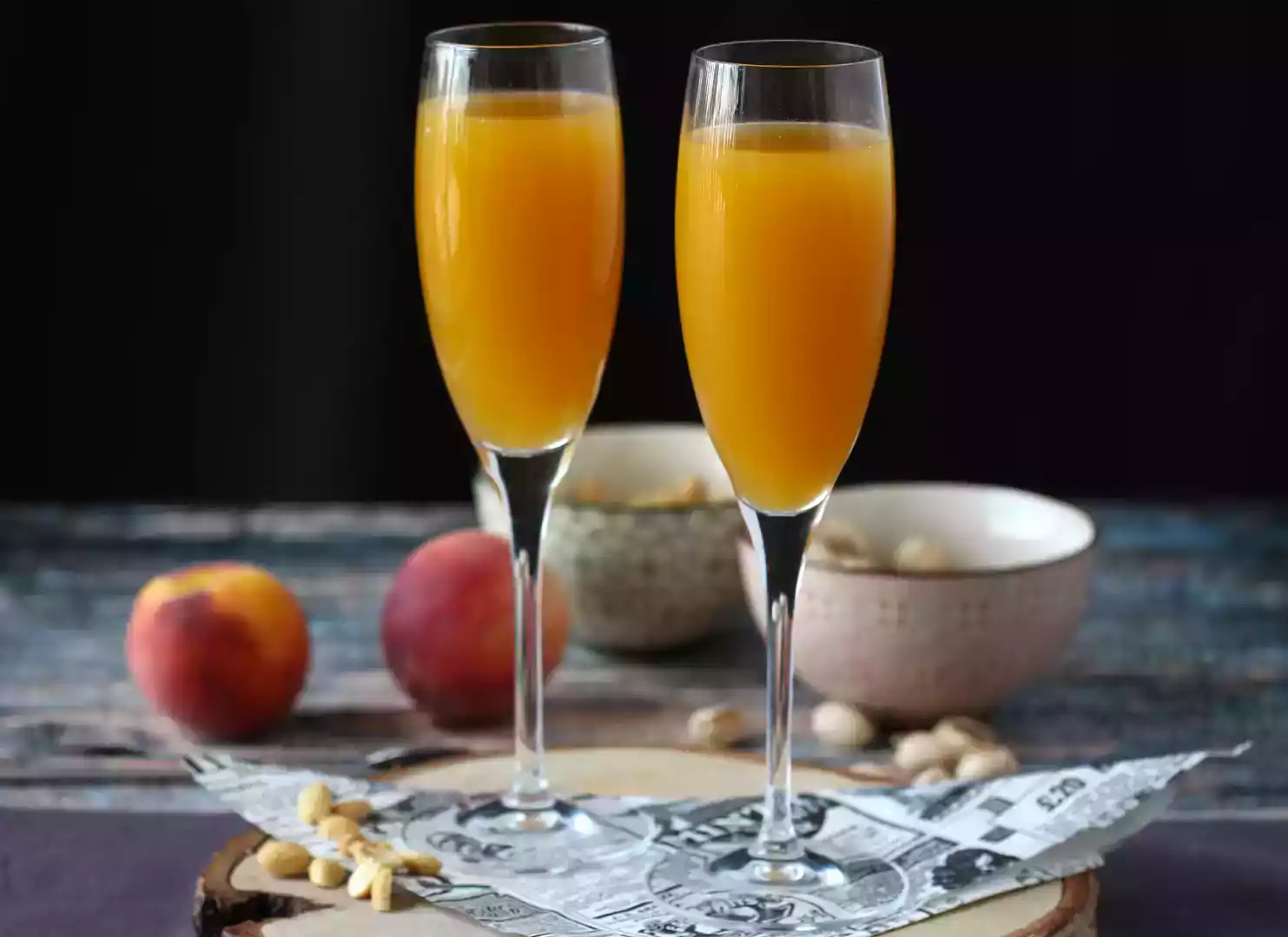 Bellini recipe: easy italian peach cocktail at home