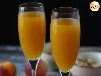 Bellini, the easy Italian peach cocktail you can make at home! - photo 2