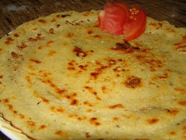 Besan aur Sooji ka Cheela/Semolina pancake