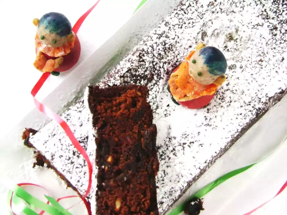 BETTY MAMMA'S FRUIT CAKE... 'the' cake of the year! - photo 4