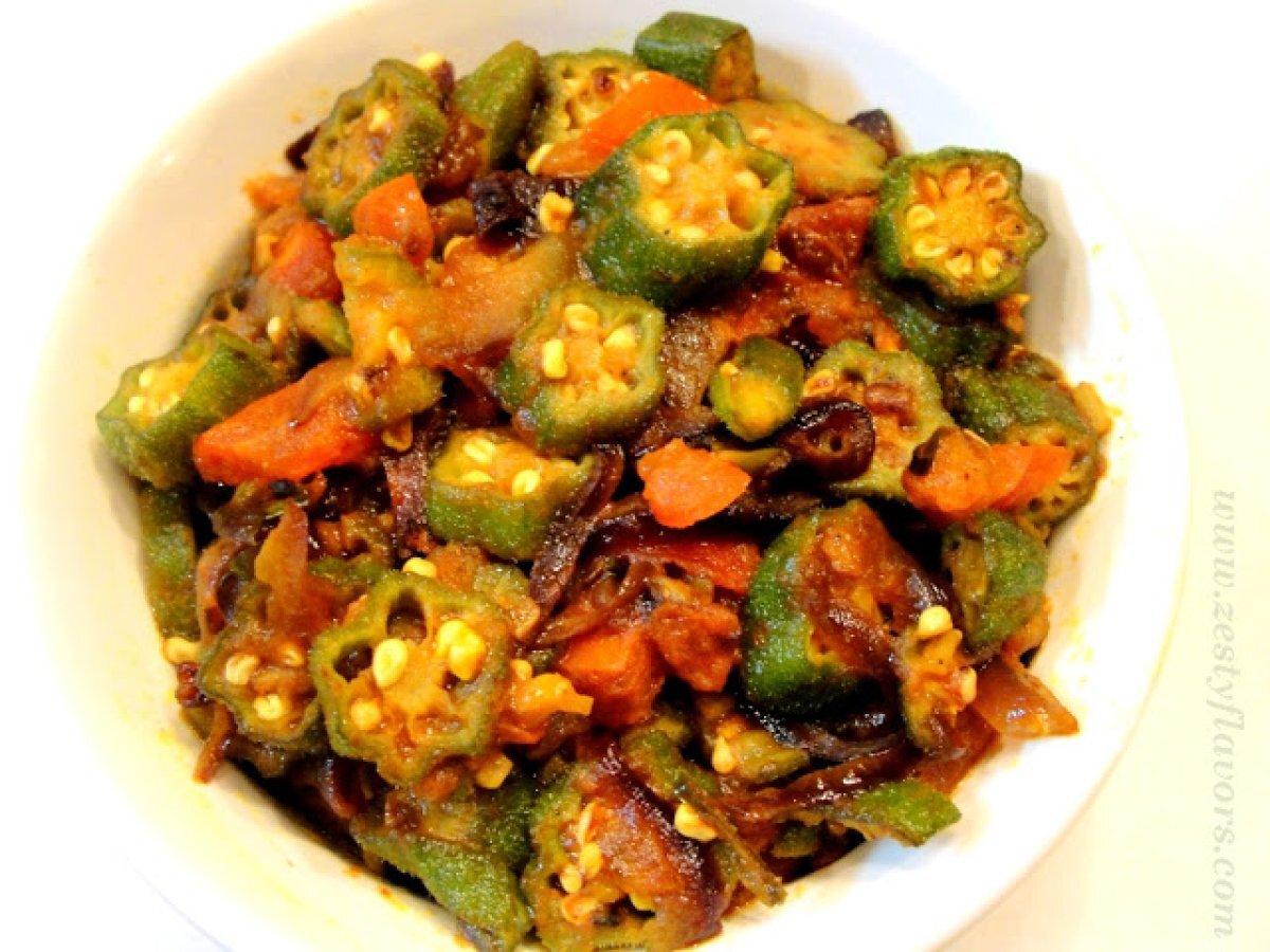 Bhindi Masala ( Okra Stir Fry)