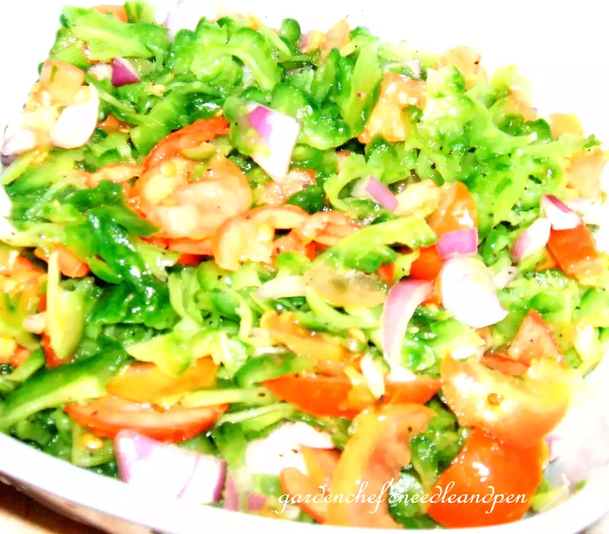 Bitter melon salad recipe: quick & healthy meal prep