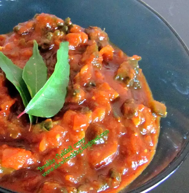 Bittergourd tomato curry recipe (pavakka thakkali curry)