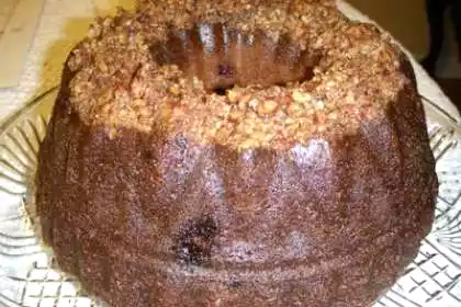 Blackberry wine pound cake recipe: a tasty classic dessert