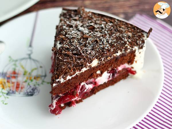 Black forest cake: a detailed recipe - photo 6