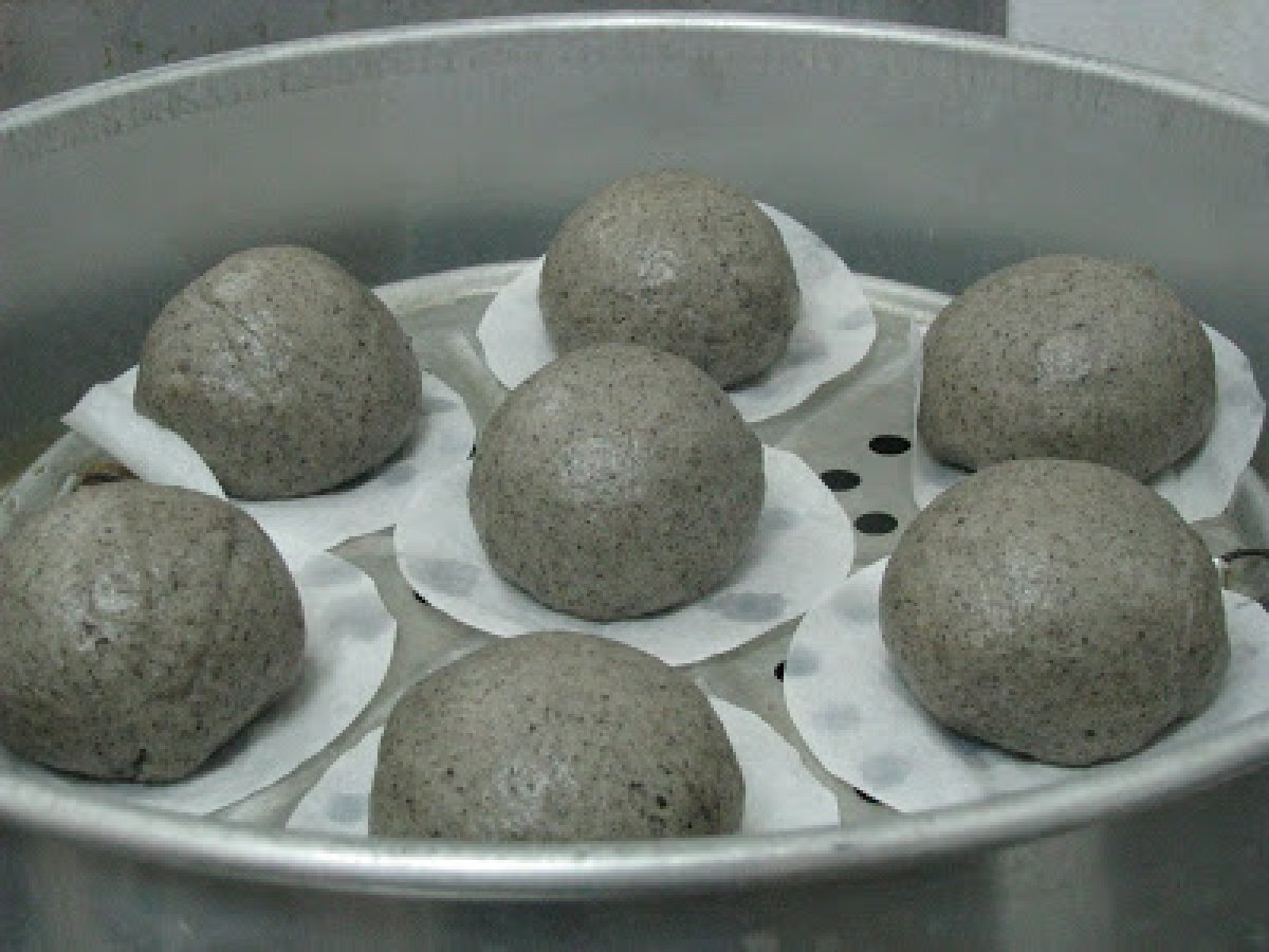 Black Sesame Steamed Bun With Coffee Lotus Paste