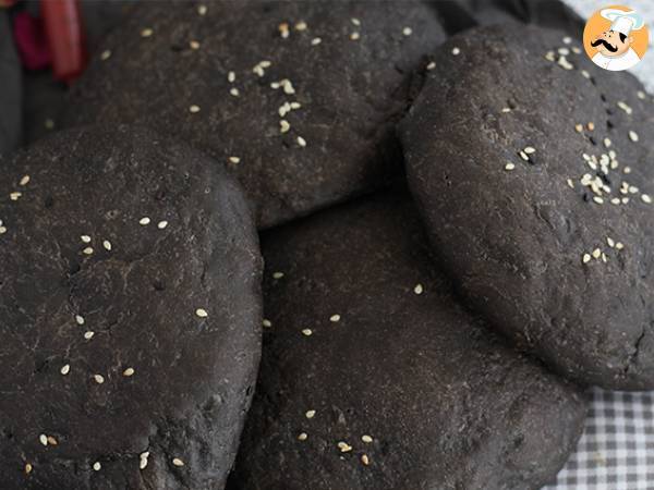 Black squid ink buns - photo 3