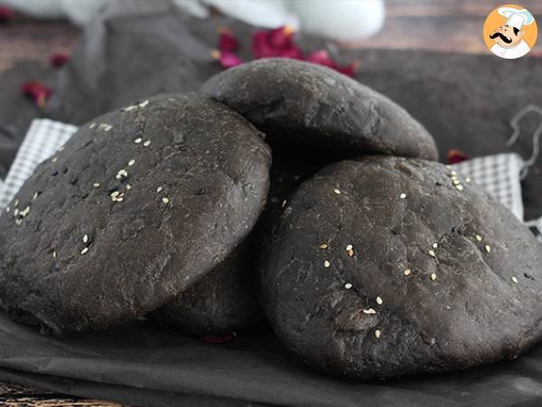 Black squid ink buns - photo 4