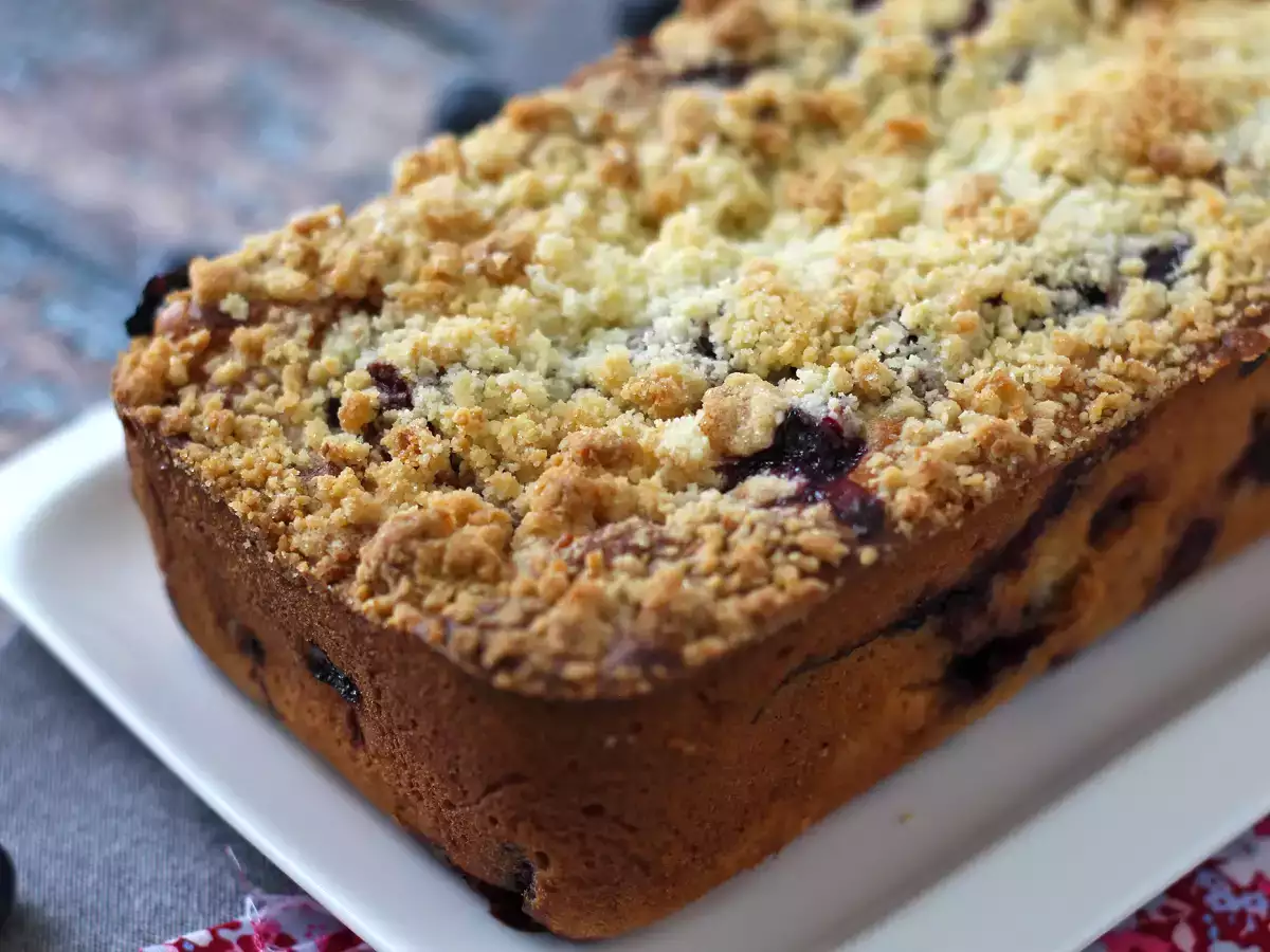 Blueberry crumble cake: the cake that combines fondant, softness and crunch! - photo 8