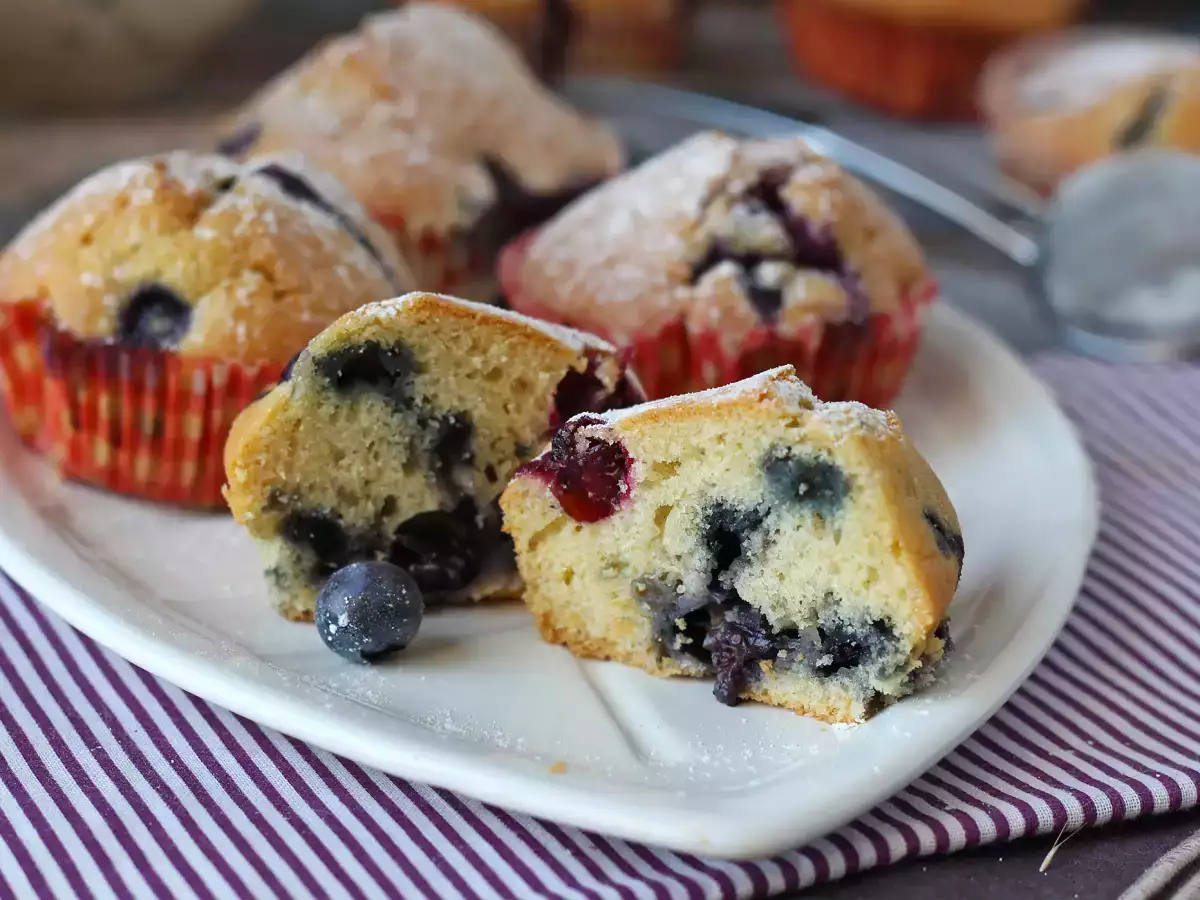 Blueberry muffins: a mini version of the Pyrenees blueberry cake! - photo 6