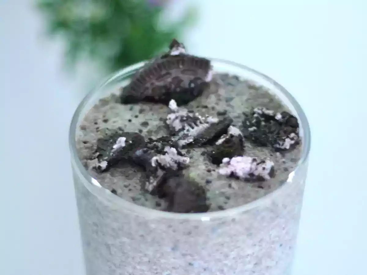 Blueberry-Oreo blast