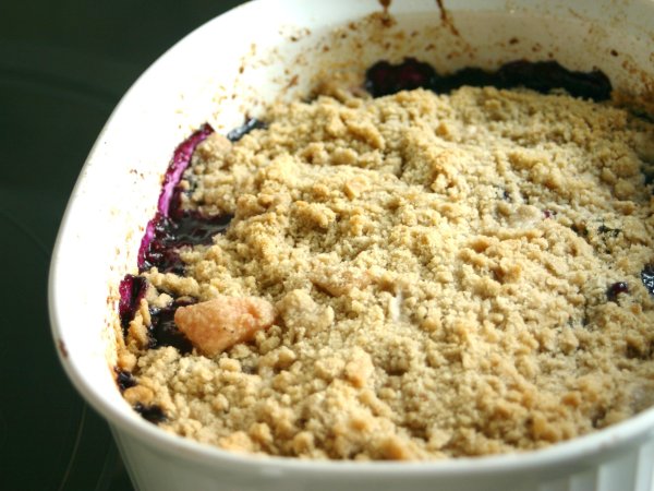 Blueberry-Peach Crisp