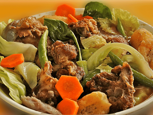 Boilar Boney-Boney Con Goolash (Boiled Pork Bones Dumped With Veggies)