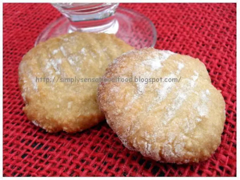 Bolinhas- Goan Cookies, photo 1