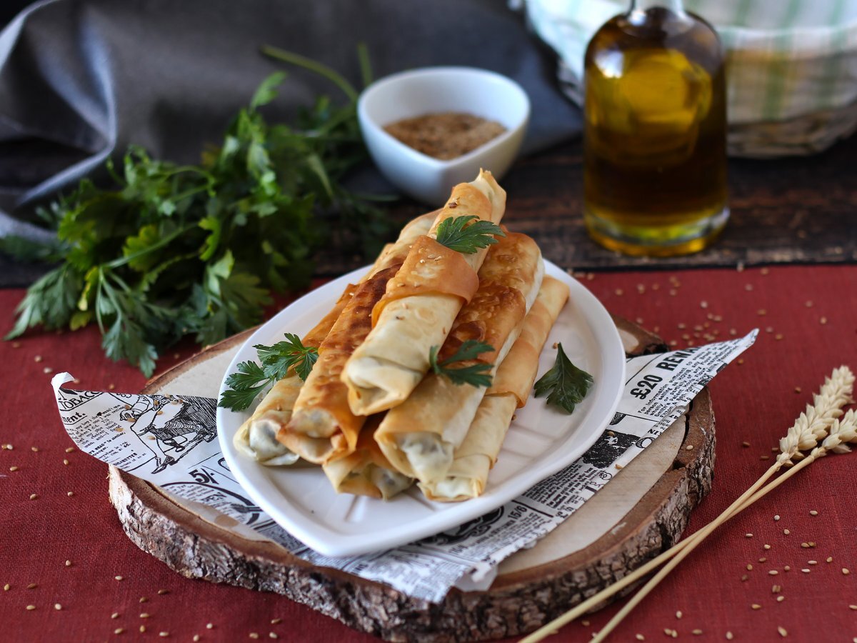 Börek, Turkish bricks with feta and parsley - photo 7