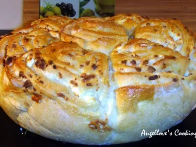 Boyar Round Loaf with Feta Cheese