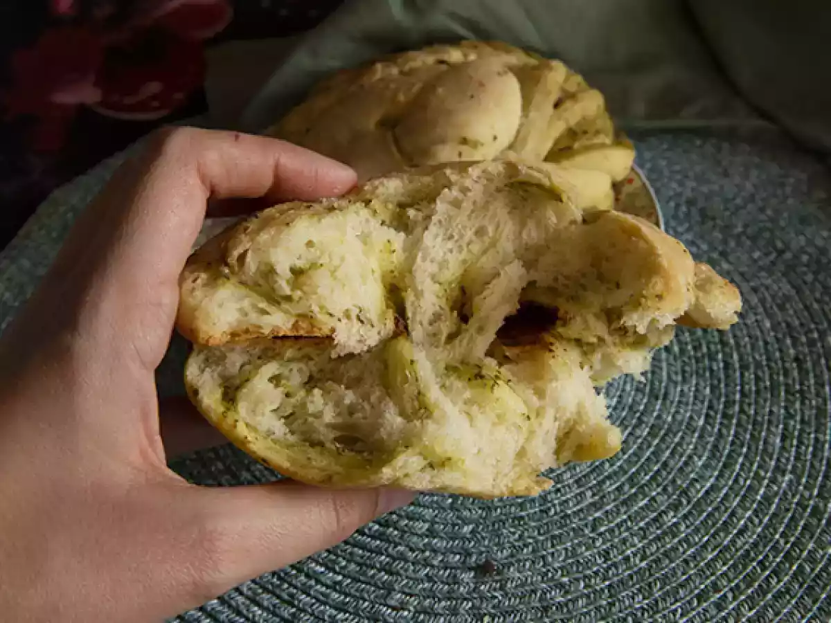 Braided pesto breads - photo 3