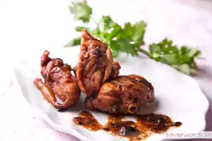 Braised chicken and black bean paste