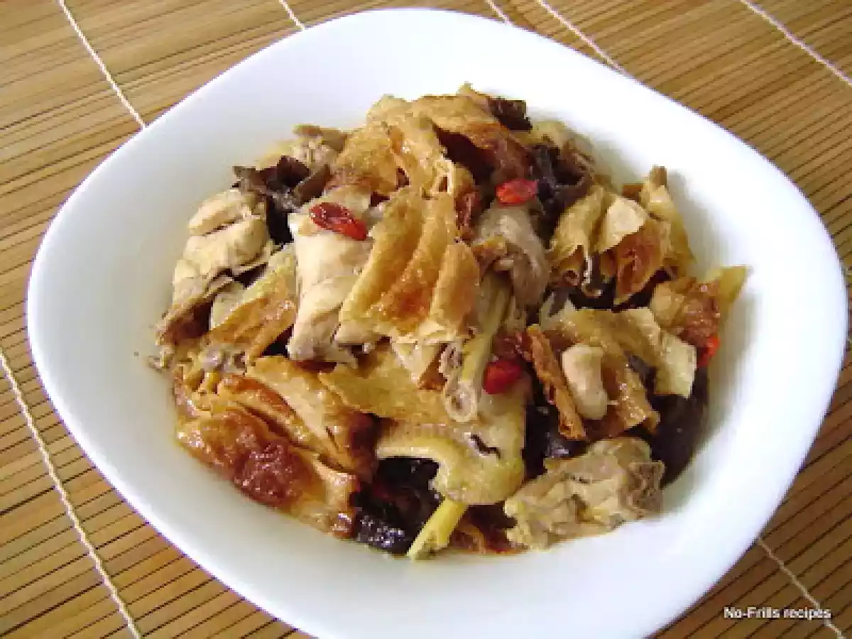 Braised chicken with preserved beancurd ~ Foo Yue Kai