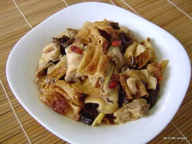 Braised chicken with preserved beancurd ~ Foo Yue Kai