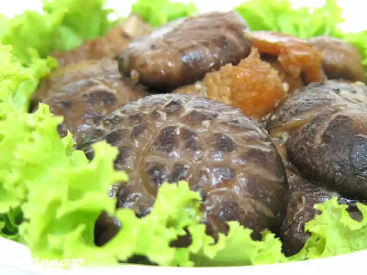 Braised Chinese Mushrooms with Roast Pork - photo 3