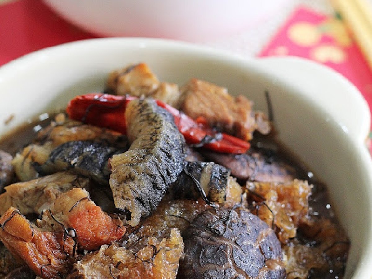 Braised Mushroom With Sea Cucumber