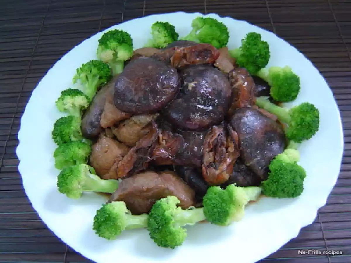Braised Pork Belly with Mushrooms and Dried Oysters ~ CNY - photo 3