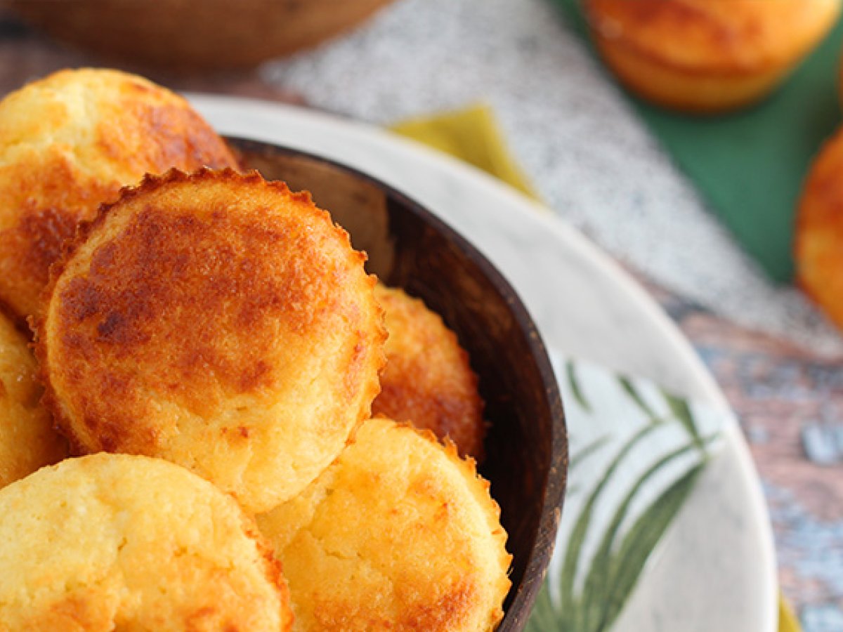 Brazilian coconut muffins - Queijadinhas - photo 2