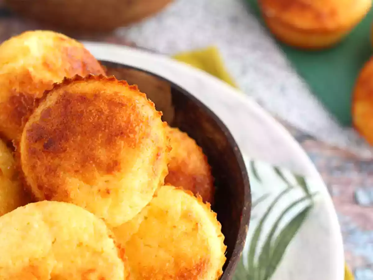 Brazilian coconut muffins - queijadinhas - photo 2