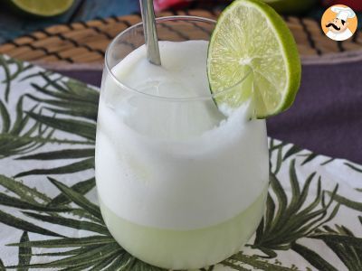 Brazilian lemonade with lime and condensed milk - photo 4