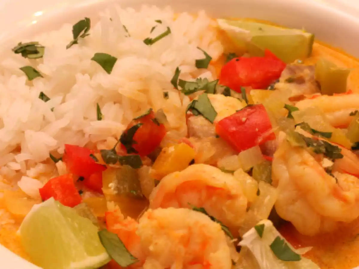 Brazilian Seafood Stew (Moqueca de Peixe)