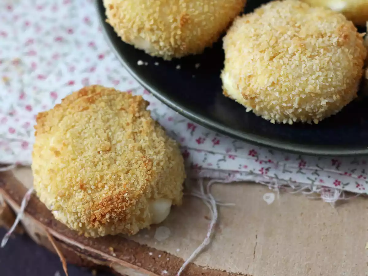 Breaded babybel cheese wheels in airfryer - photo 2