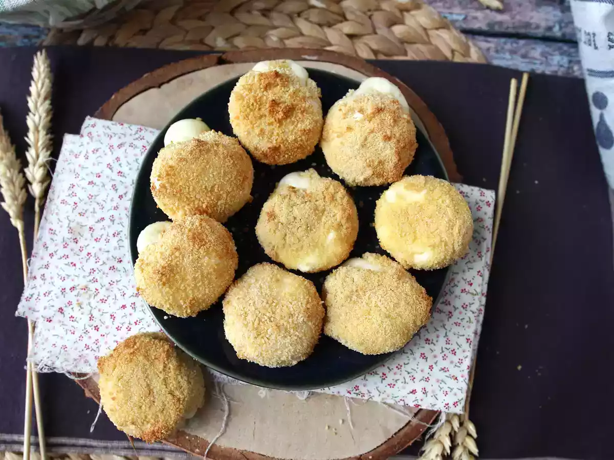 Breaded babybel cheese wheels in airfryer - photo 4