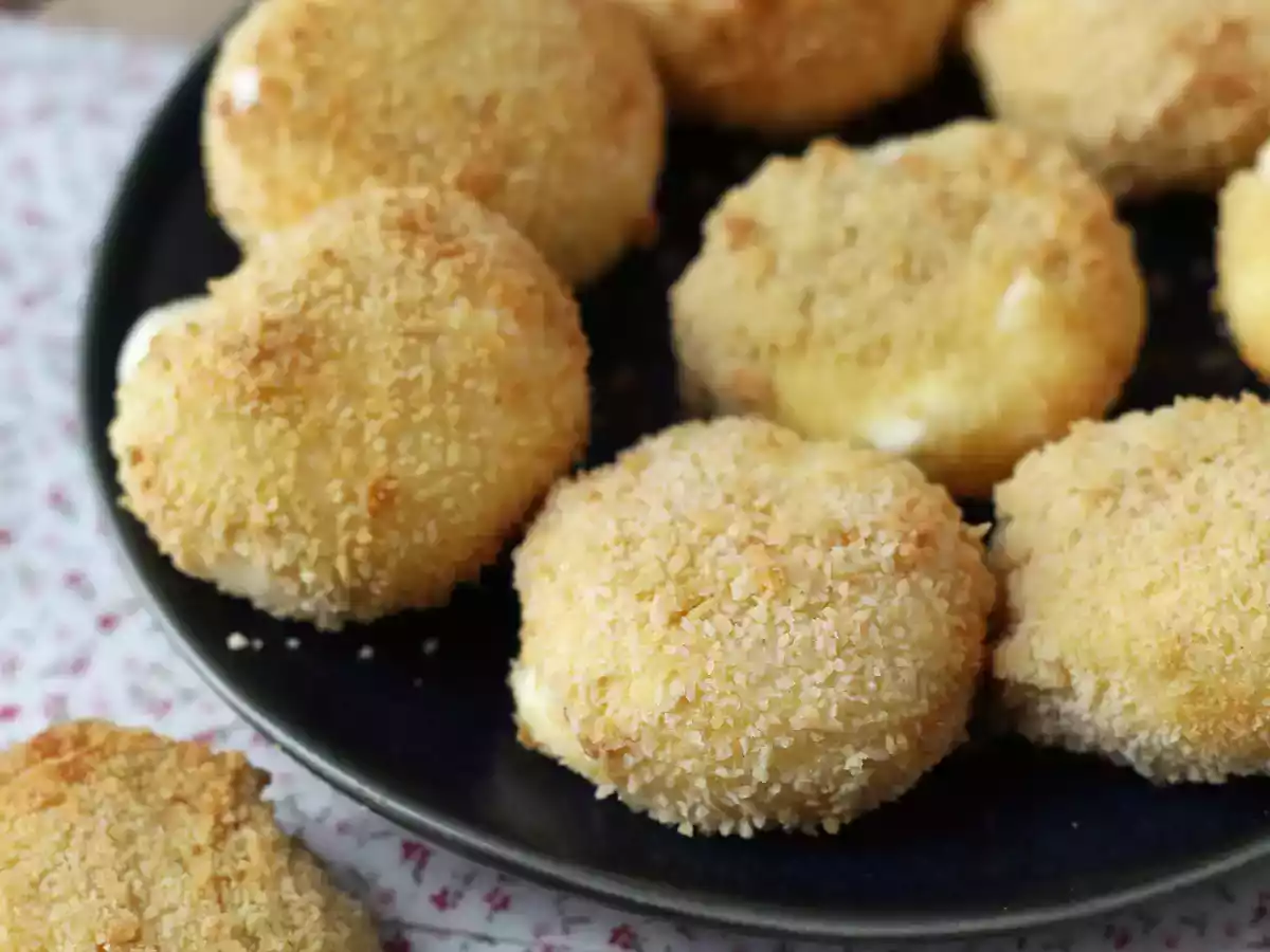 Breaded babybel cheese wheels in airfryer - photo 5