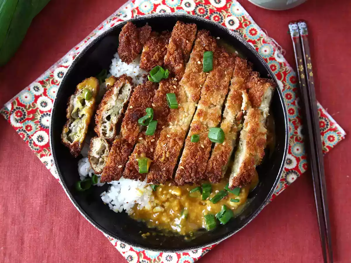 Breaded eggplant with panko breadcrumbs, katsu-style japanese curry but vegetarian - photo 2