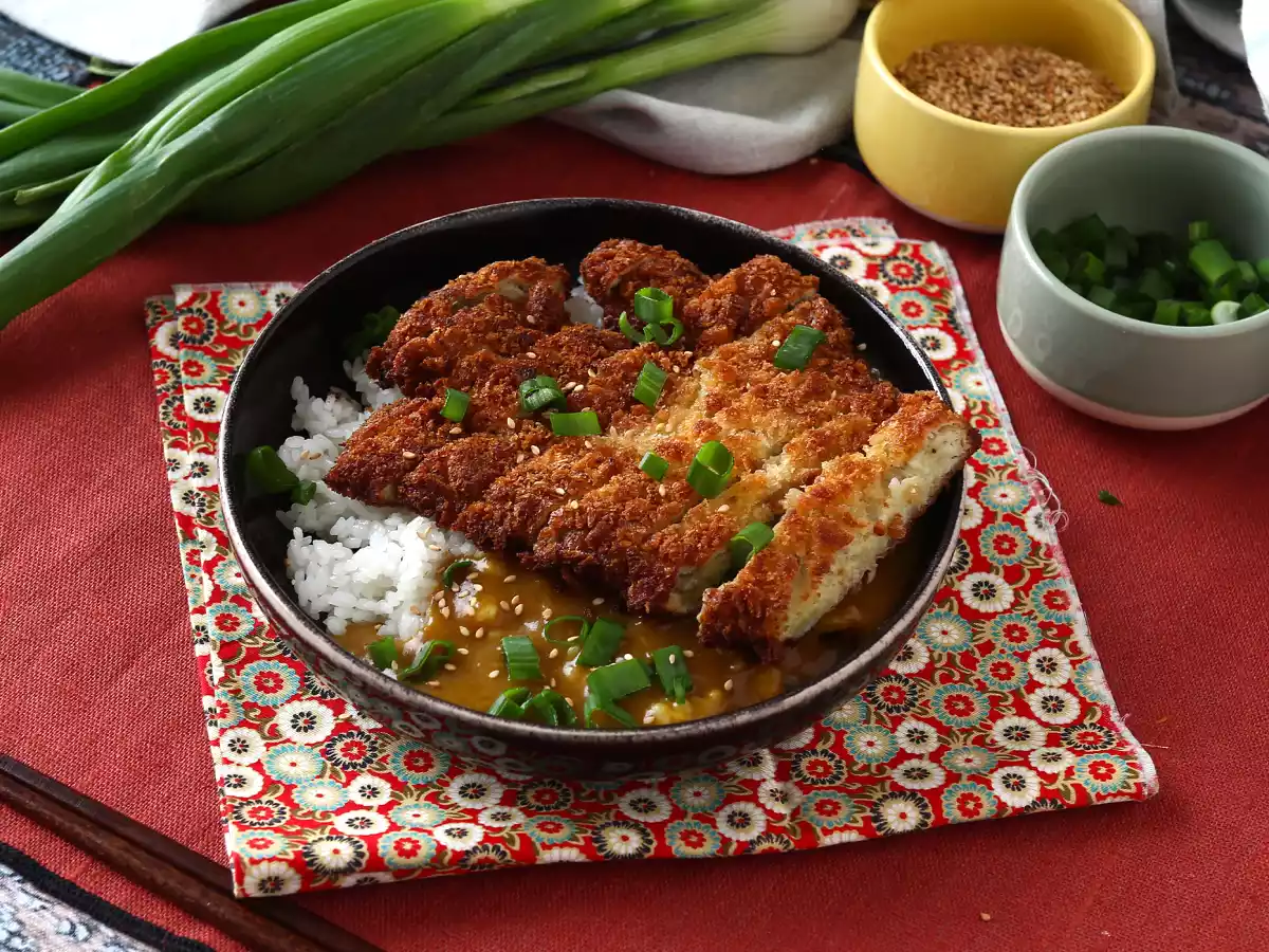 Breaded eggplant with panko breadcrumbs, katsu-style japanese curry but vegetarian - photo 6