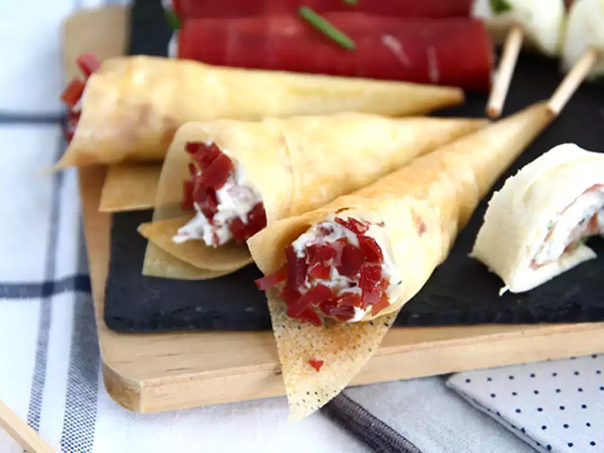 Brick cones with grisons meat - photo 2