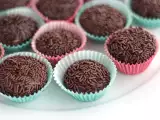 Brigadeiro, little Brazilian treats - video recipe!, photo 1