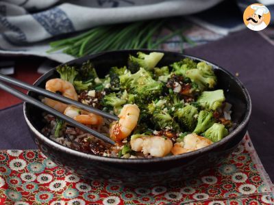 Broccoli and shrimp in Korean spicy sauce - a simple, balanced and spicy meal served with rice - photo 3