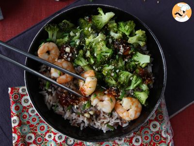 Broccoli and shrimp in Korean spicy sauce - a simple, balanced and spicy meal served with rice - photo 5