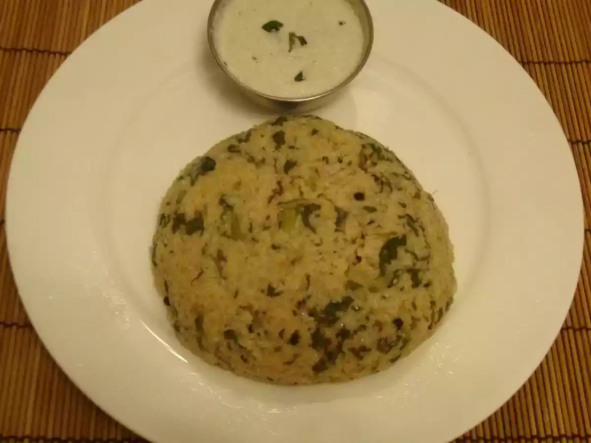 Broken Wheat Spinach Pongal / Godhumai Rava Keerai Pongal