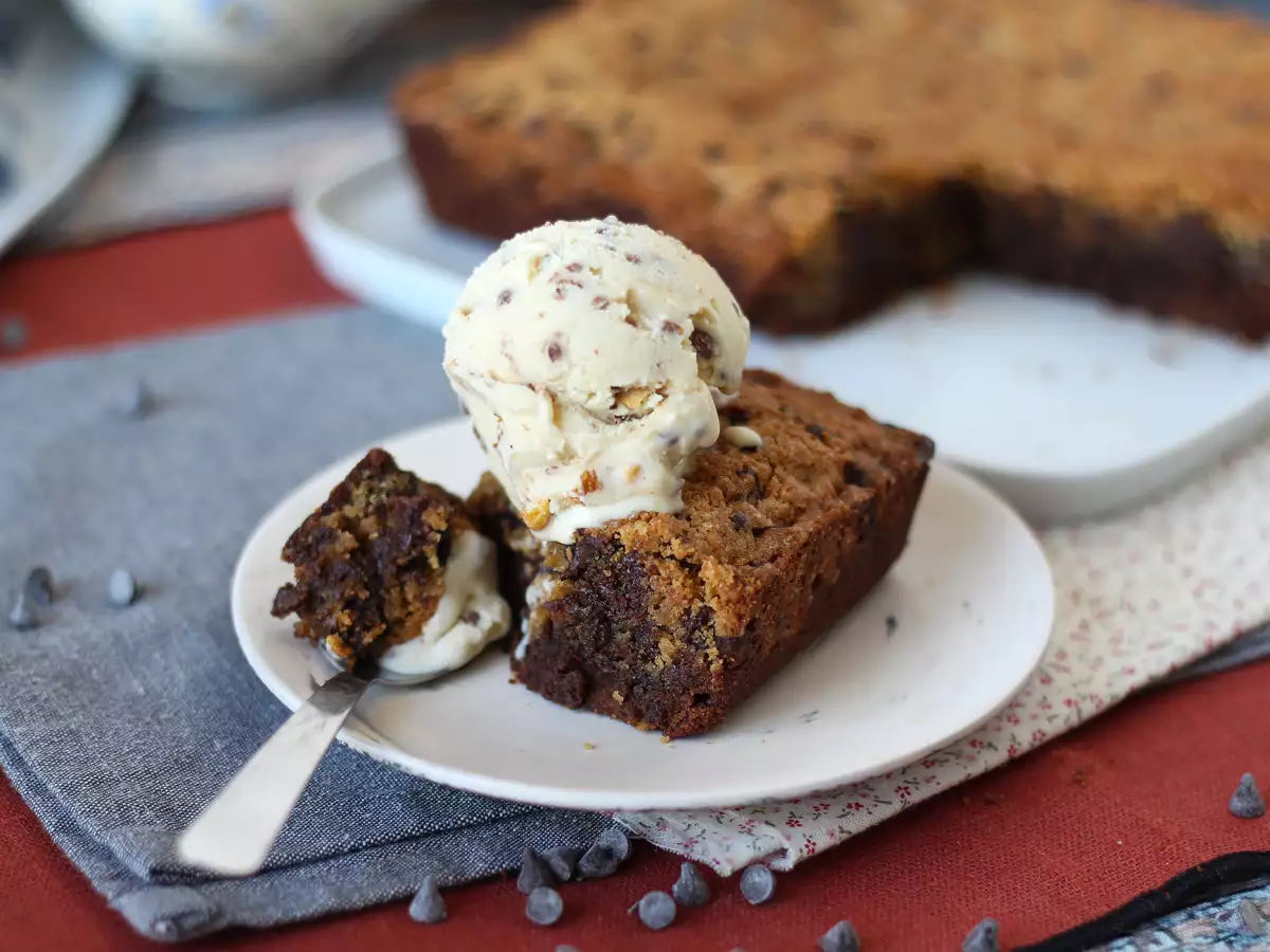 Brookies, the perfect combination of a brownie and a cookie - photo 6