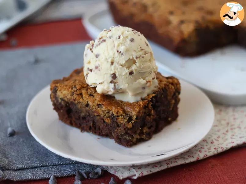 Brookies, the perfect combination of a brownies and a cookie, photo 1