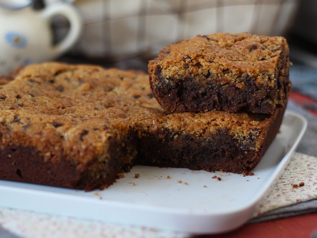 Brookies, the perfect combination of a brownies and a cookie - photo 3