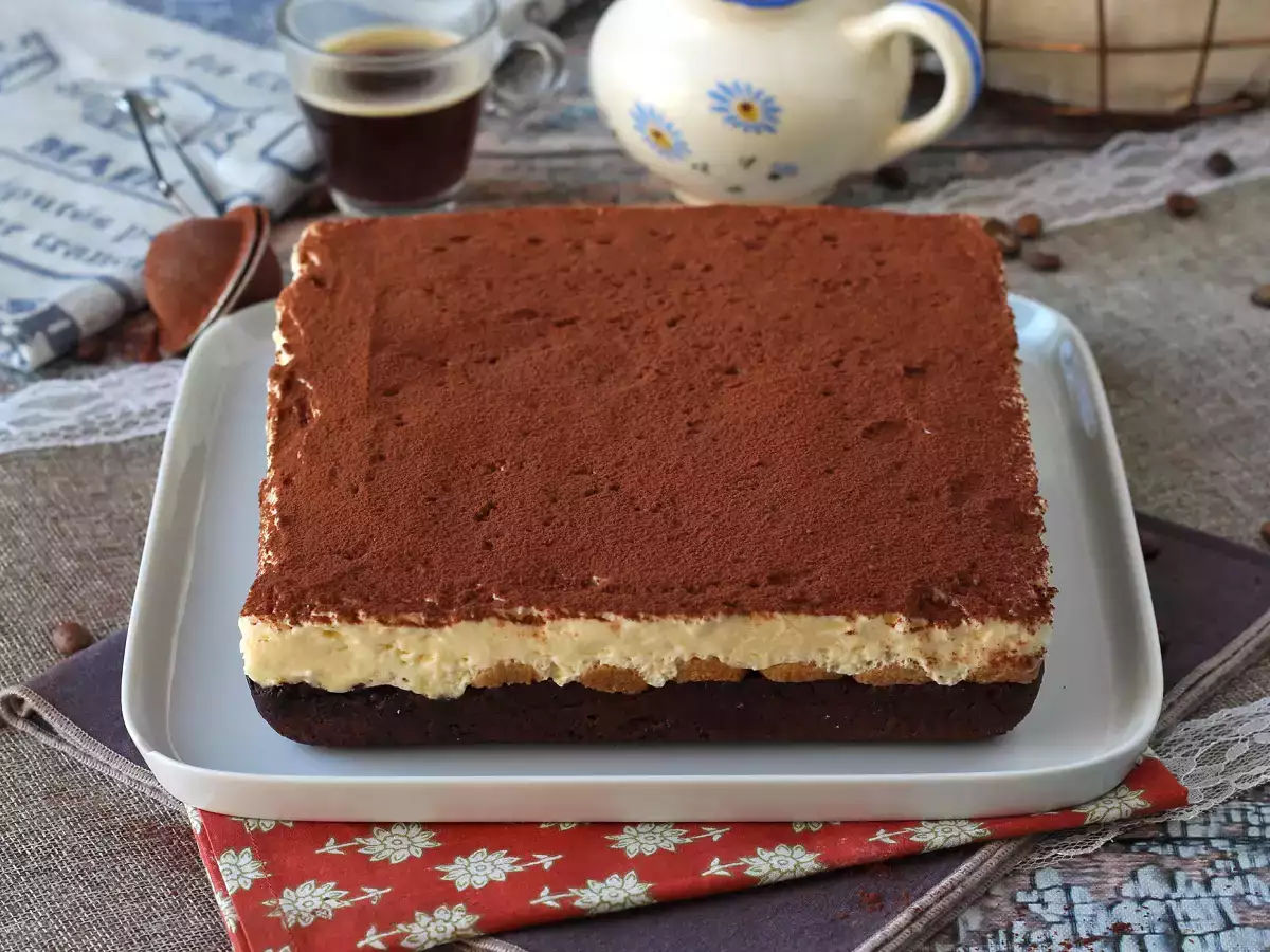 Brownies and tiramisu lovers, we've got the perfect cake for you! - photo 10